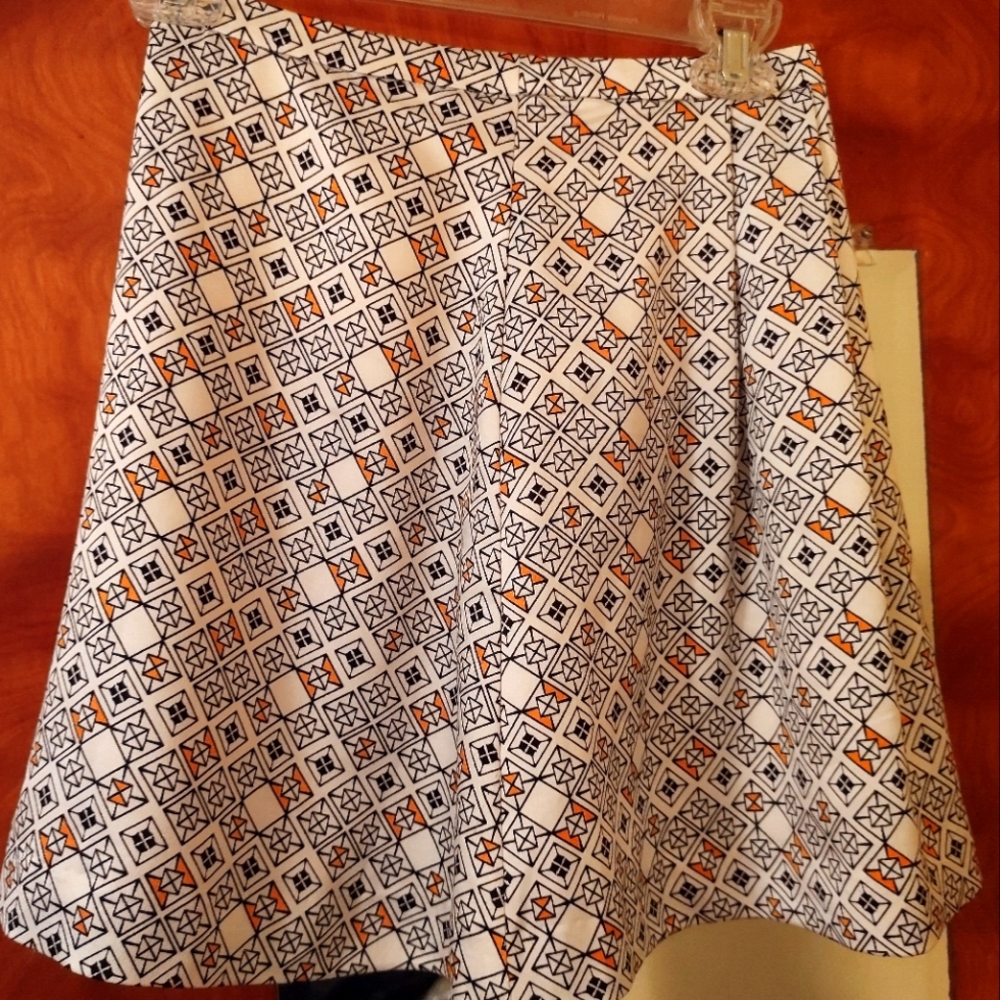 PRICE DROP!  Fun H & M skirt, almost new!